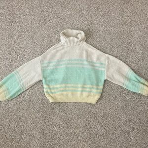 My Michelle XS puffed sleeve sweater